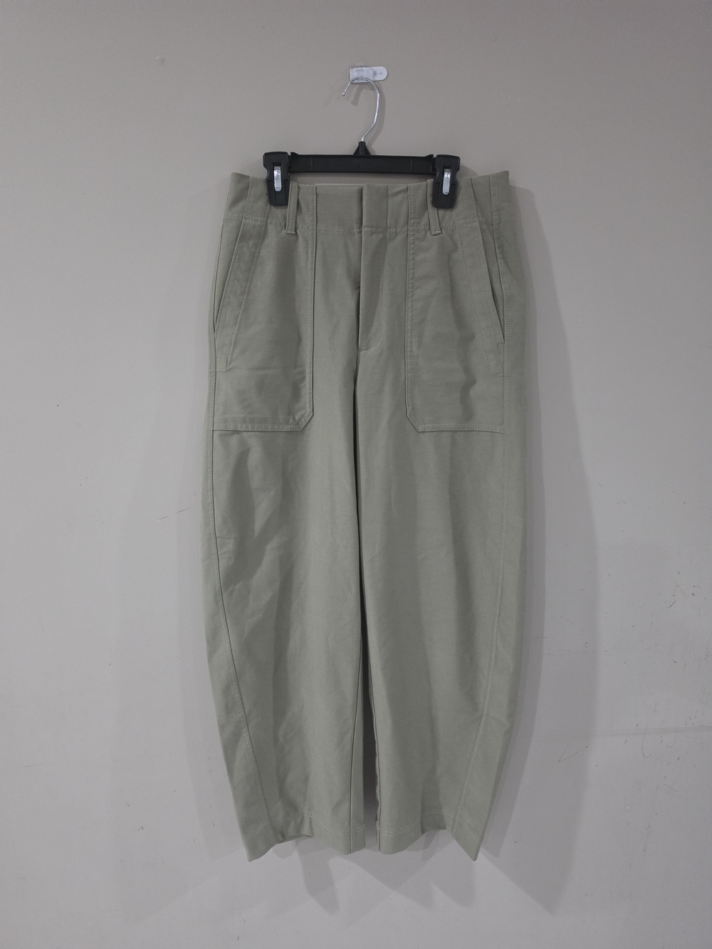 Athleta Utility Barrel Leg Pants Sage Green Size 4 High Rise